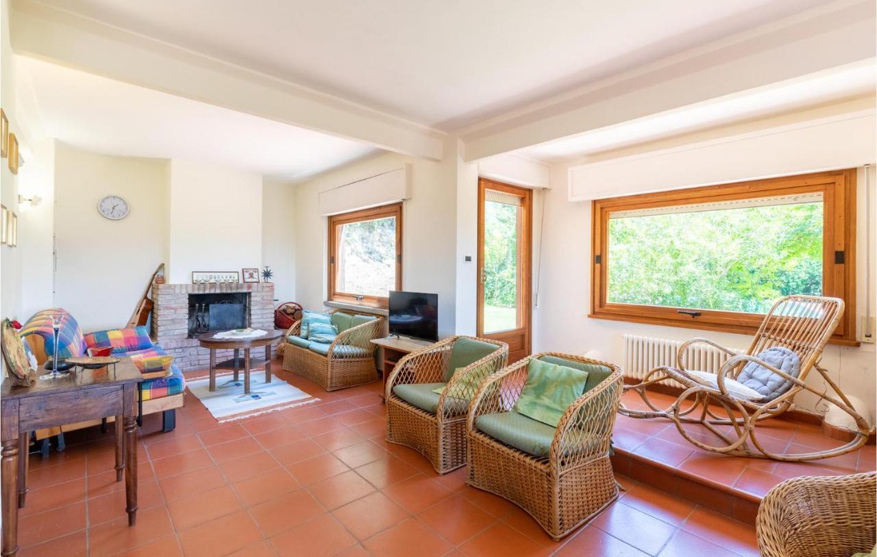 Nice Home In San Giustino Pg Luaran gambar